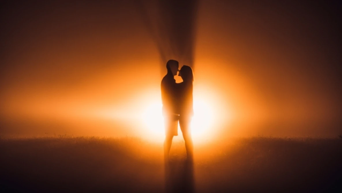 Watch Creating Shafts of Light for Photo and Video on YouTube.