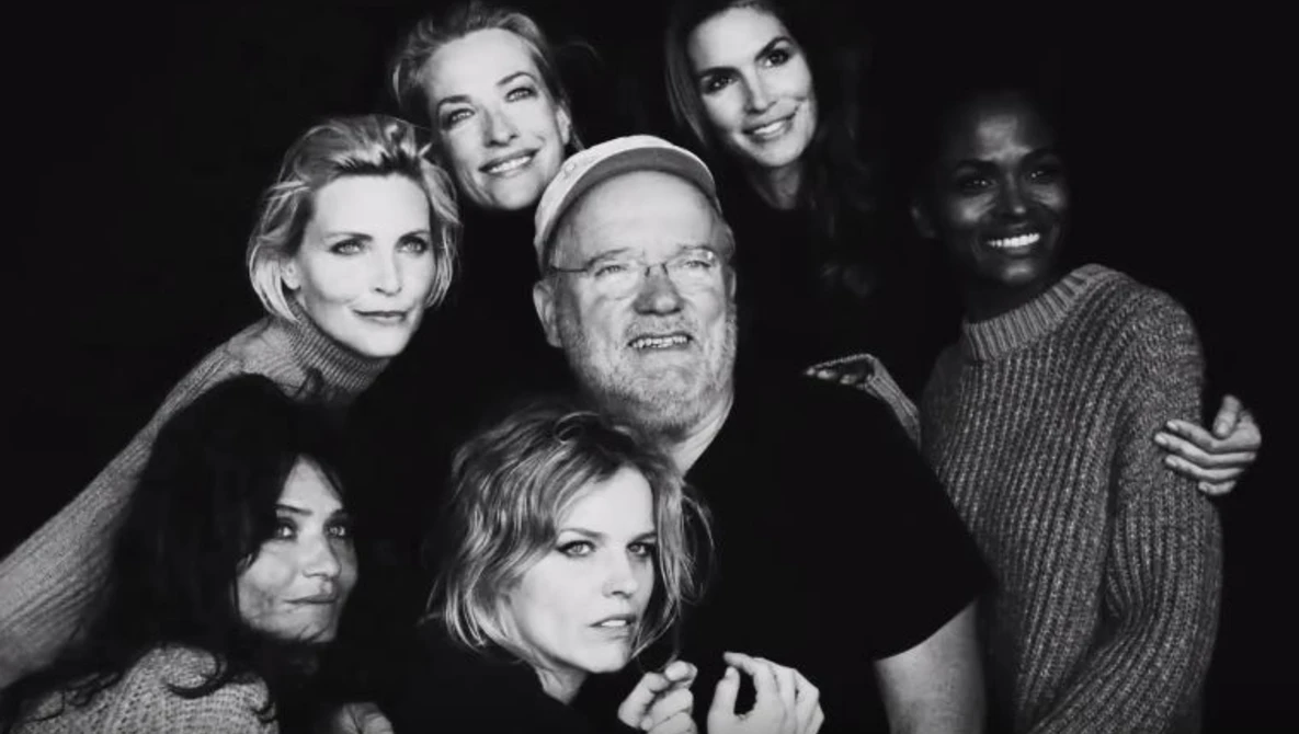 Watch Kunsthal Rotterdam presents: Peter Lindbergh A Different Vision on Fashion Photography on YouTube.