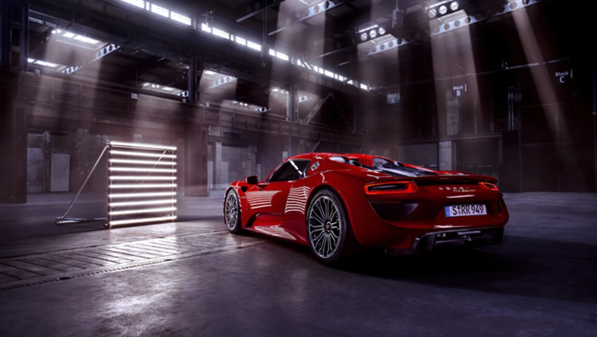 Watch BTS of the 918 Spyder Photoshooting on YouTube.