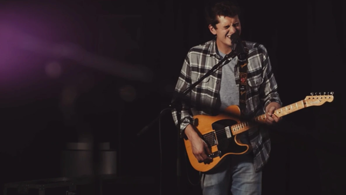 Watch The Greasy Slicks - Don't Shake My Hand (The Hoax) // The Broom Cupboard Sessions on YouTube.
