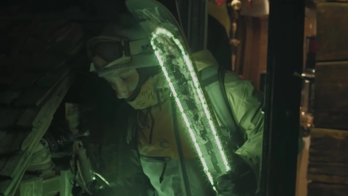 Watch MOONLINE - Mathieu Bijasson on Vimeo.