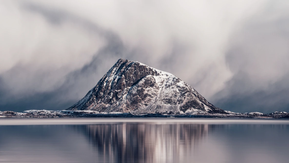 Watch SEASONS of NORWAY - A Time-Lapse Adventure in 8K on YouTube.