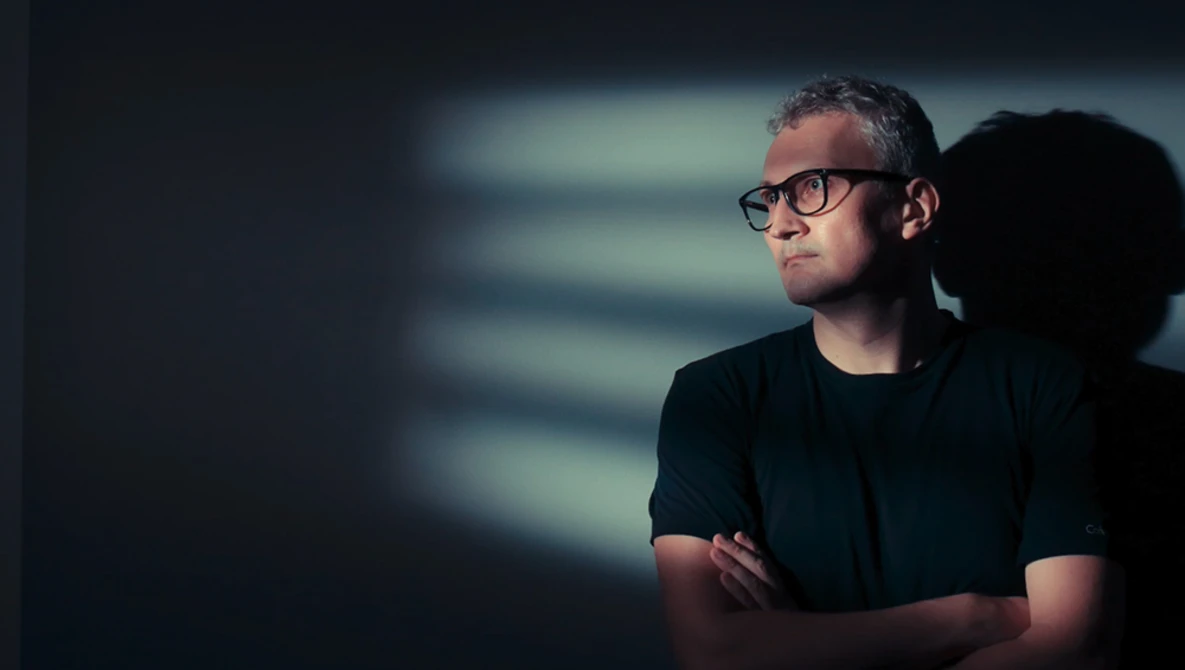 Watch creative photography ideas   the biscuit box lighting effects on YouTube.