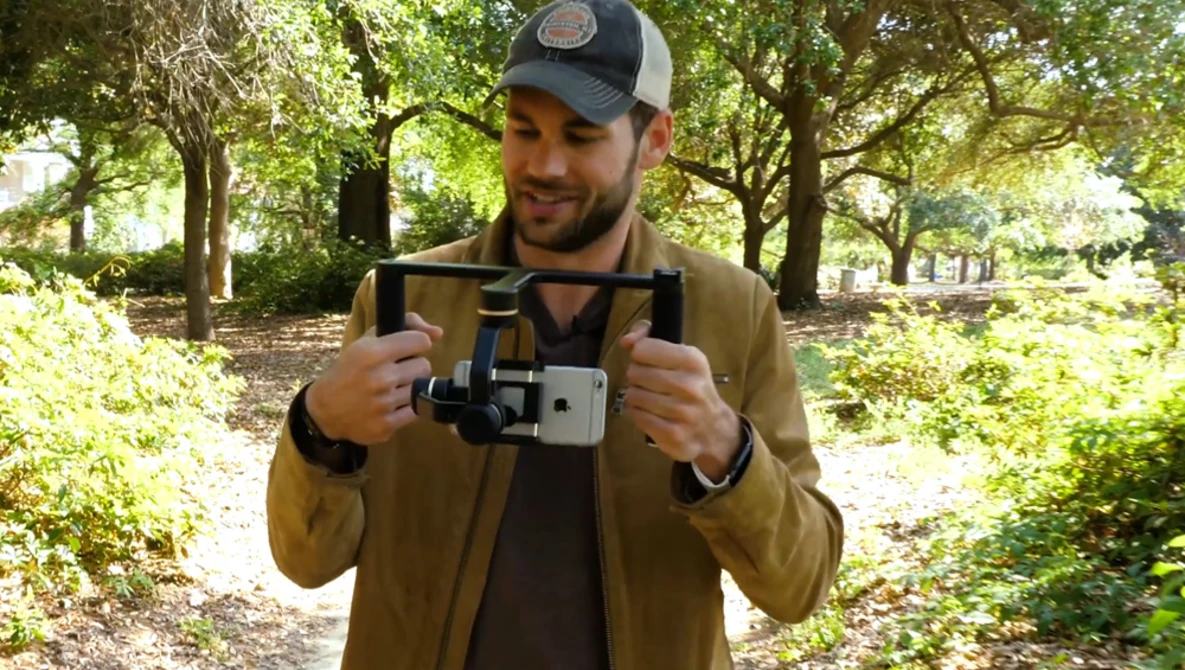 Watch Feiyu Tech SPG Plus iPhone 2 handed Gimbal Review on YouTube.