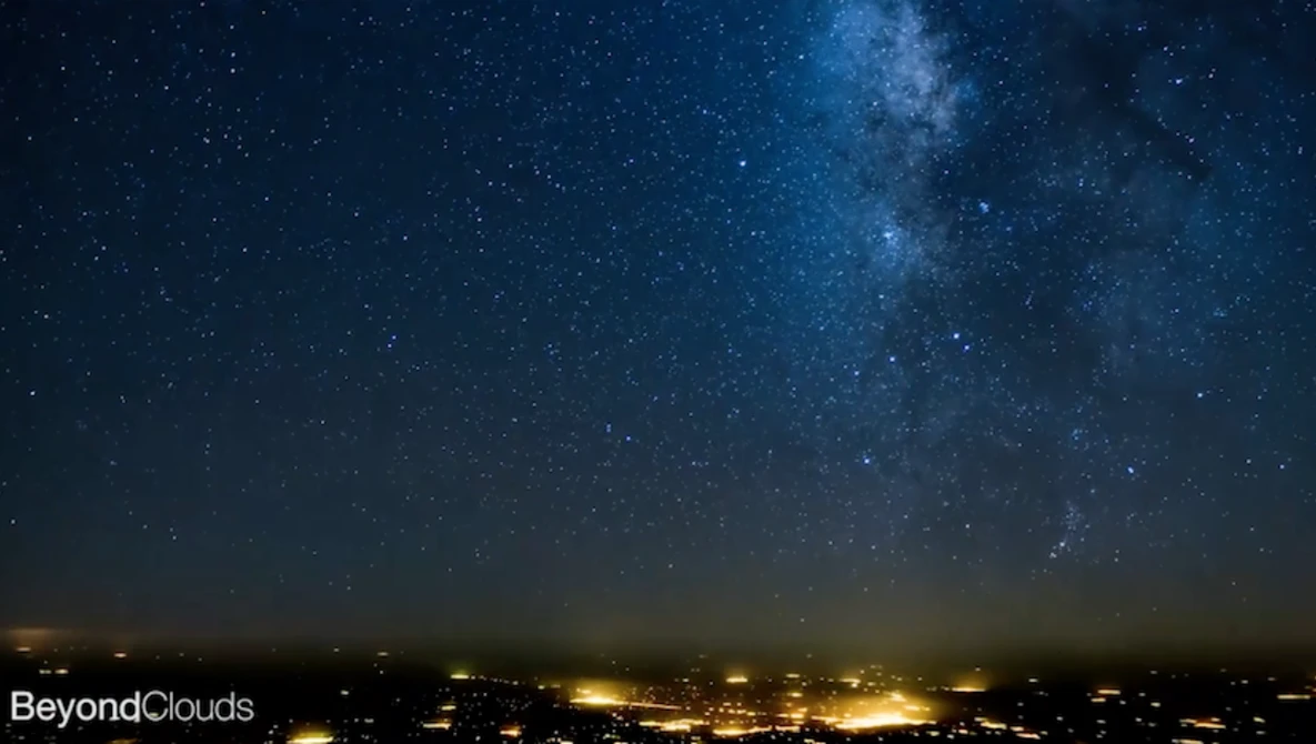Watch FlightLapse #01 - MilkyWay on Vimeo.