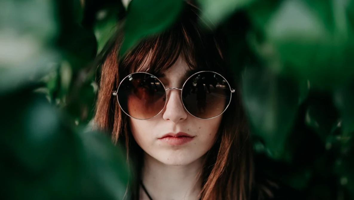 Watch How to Pose Friends Who Aren't Models (Portrait Photography) on YouTube.