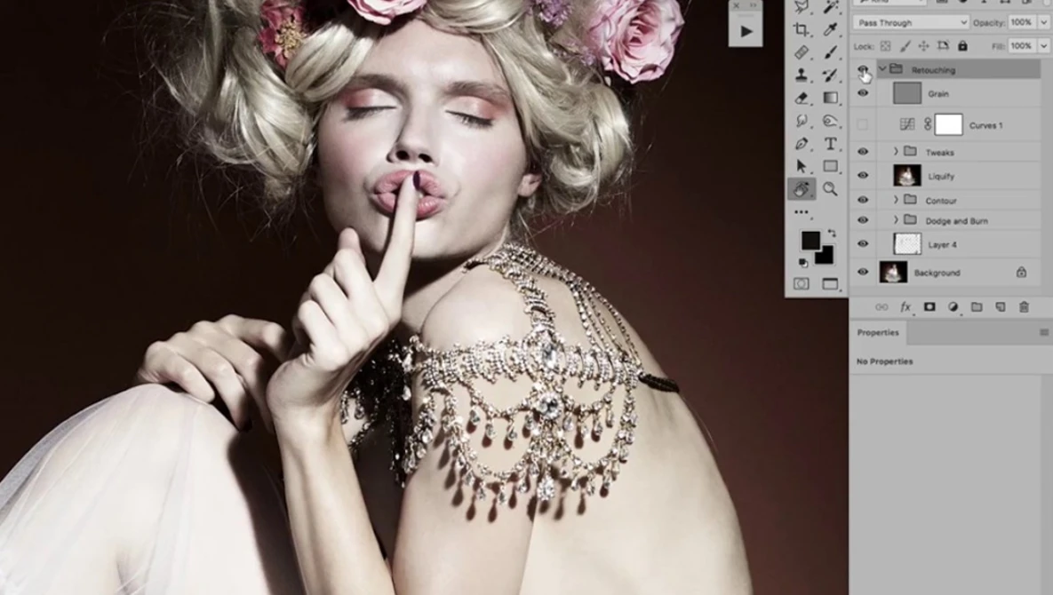 Watch Retouching in Motion - Andrea Belluso on YouTube.