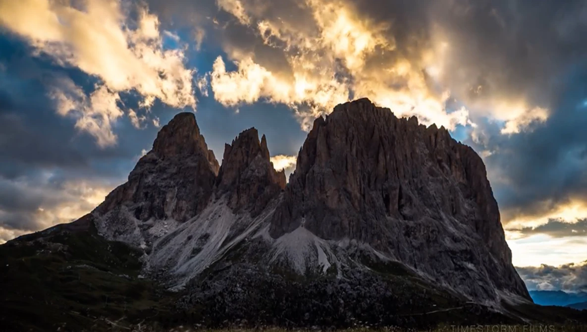 Watch SUMMER | DOLOMITES 8K TIMELAPSE on YouTube.