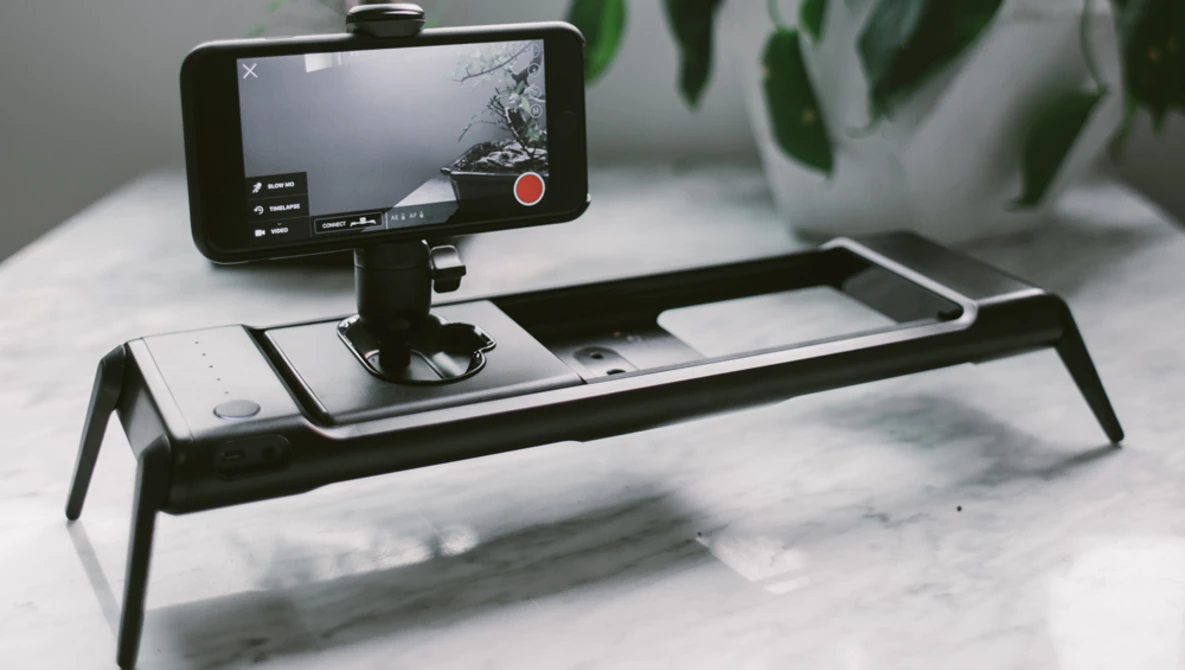 Watch iPhone 8 Long exposure time-lapse in New York on YouTube.