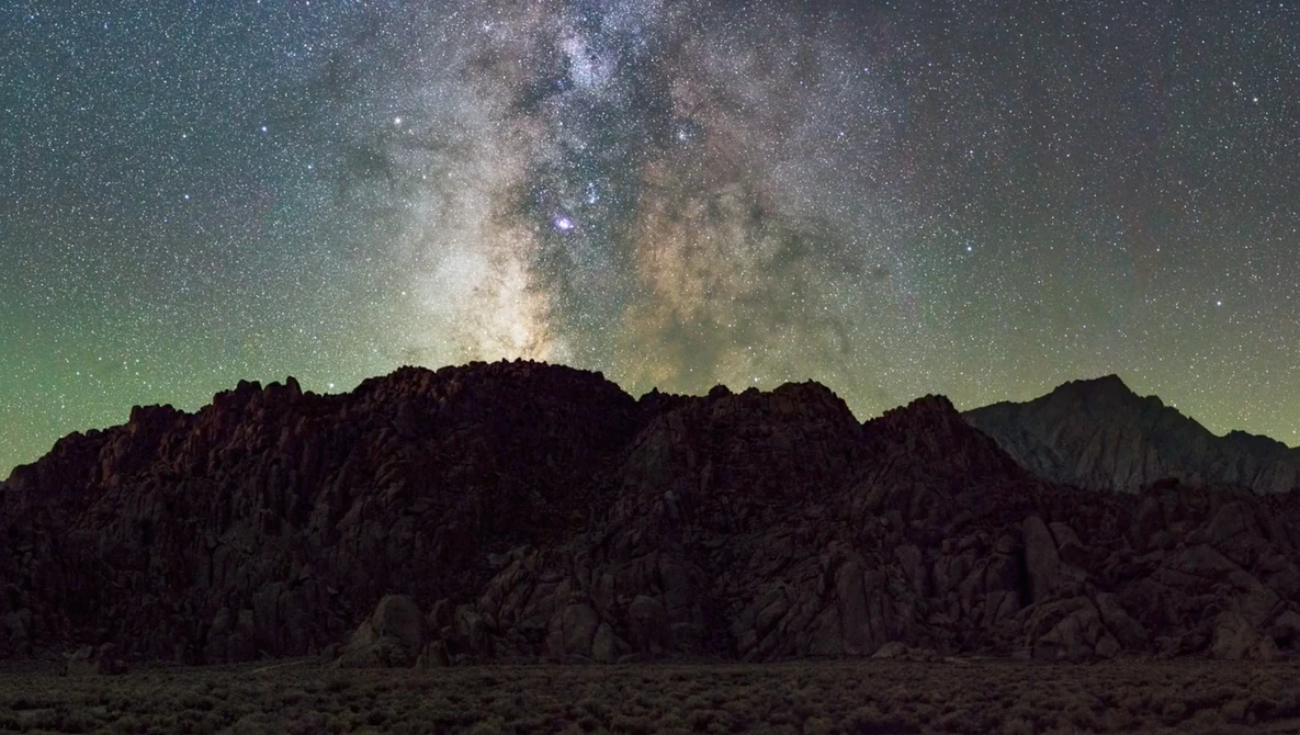 Watch Tutorial: Stacked Astrophotography Panoramas on YouTube.
