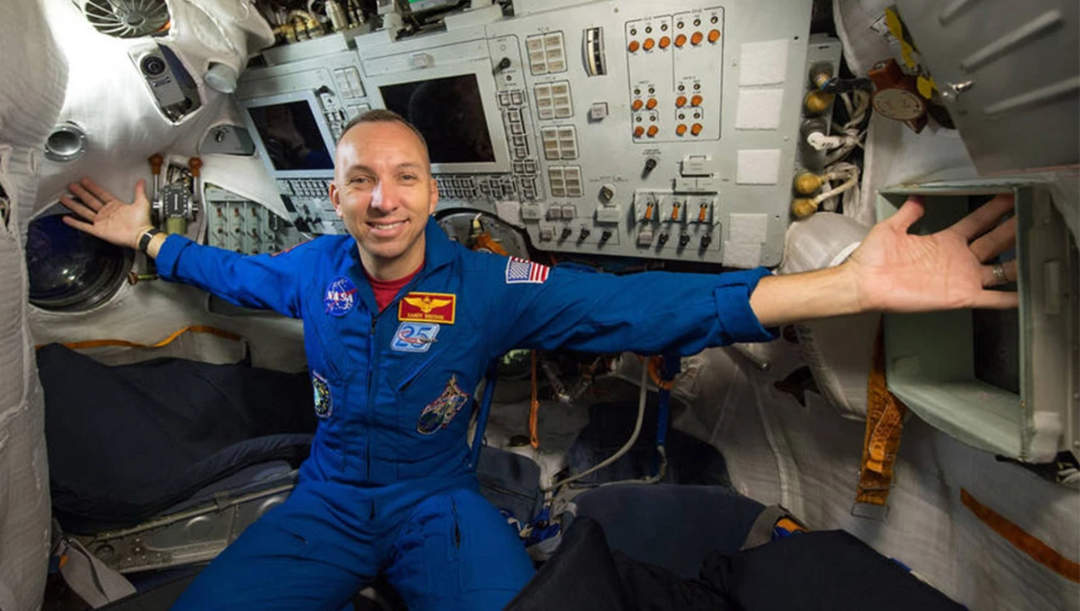 Watch Does NASA Shoot RAW? An Interview with ASTRONAUT Randy Bresnik on YouTube.