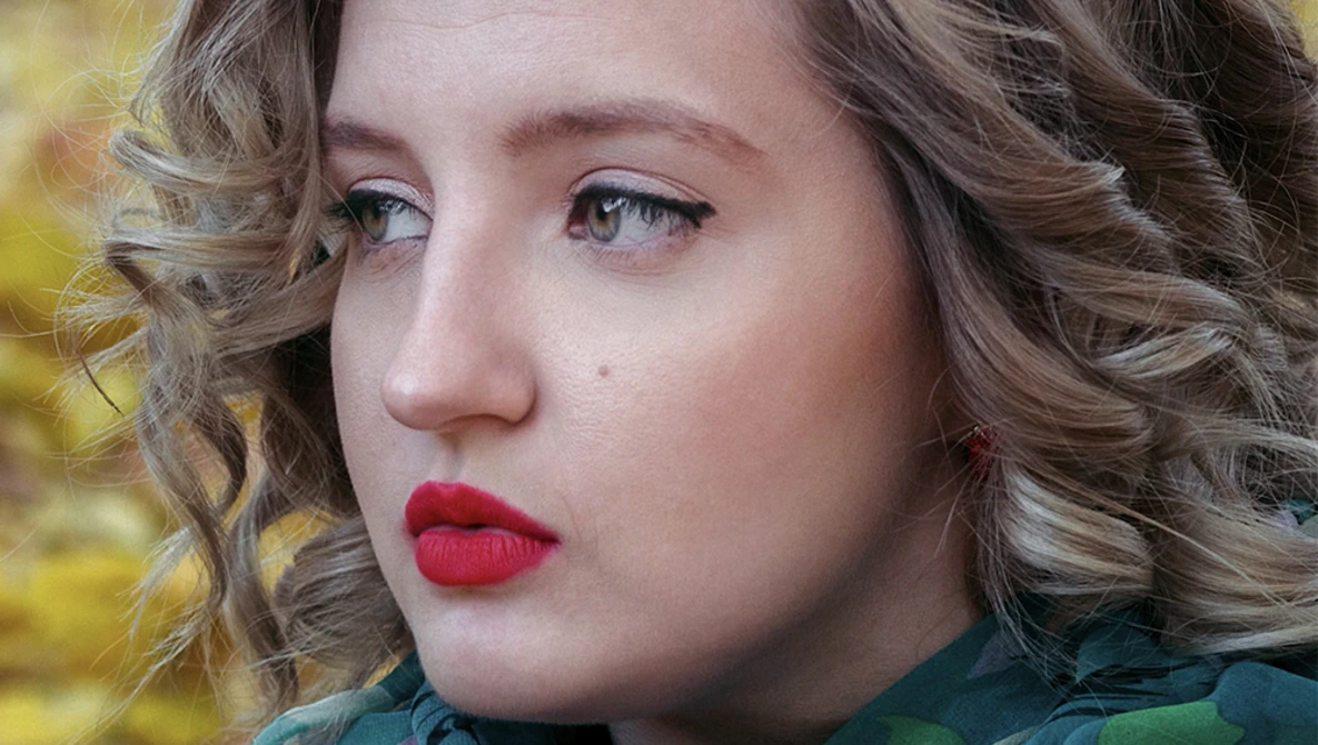 Watch Reduce Dark Circles Under Eyes in Photoshop on YouTube.