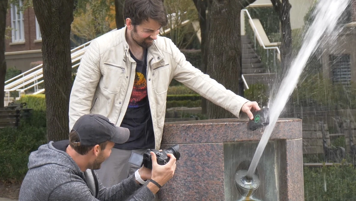 Watch Gnarbox: Waterproof, Wireless, Hard Drive on YouTube.