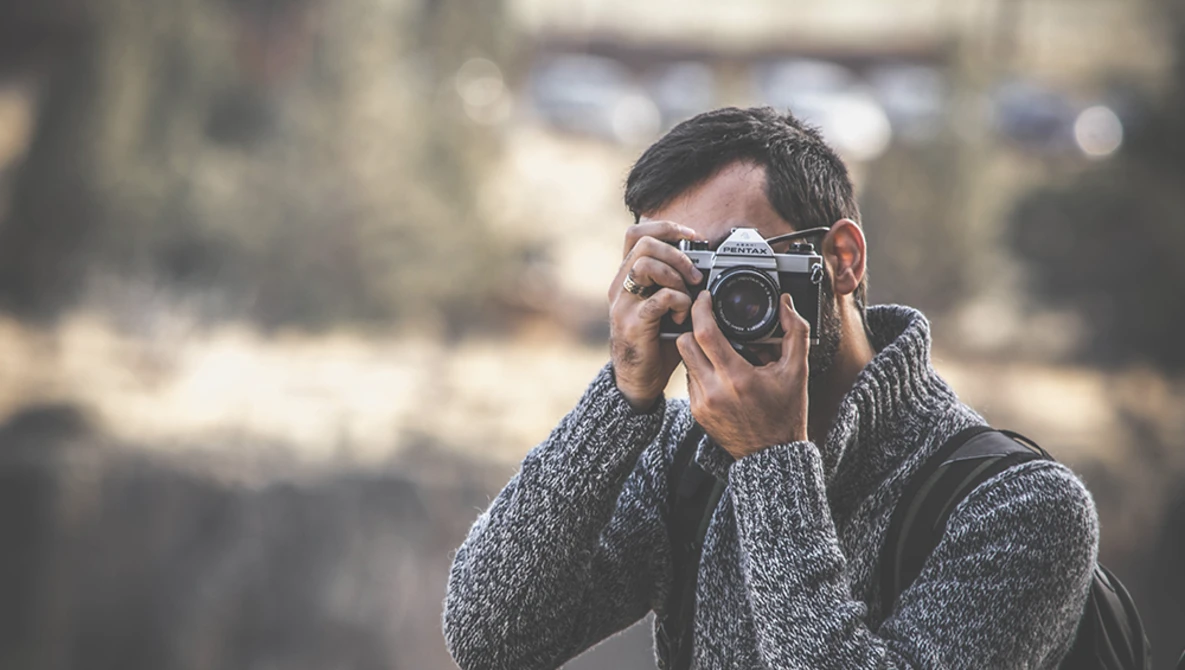 Watch 5 Things SUCCESSFUL Photographers DON'T DO on YouTube.