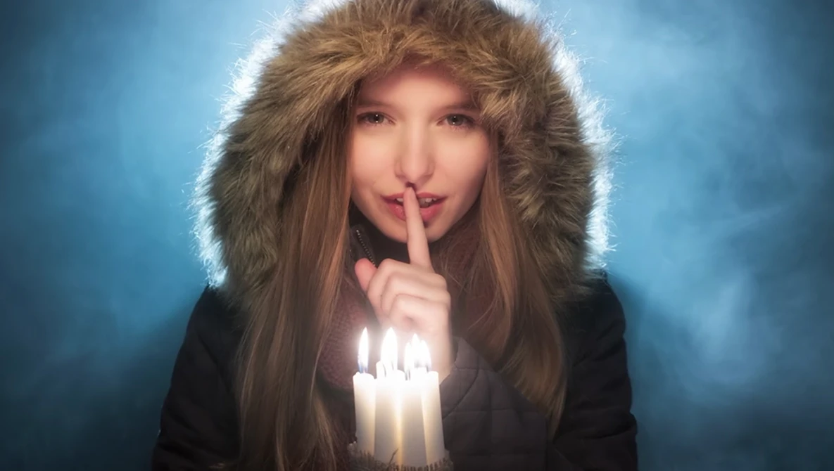 Watch Create Candlelit Portraits: Take and Make Great Photography with Gavin Hoey on YouTube.