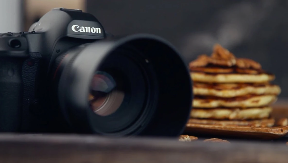 Watch 6 Food Photography Tricks In 2 Minutes!! on YouTube.