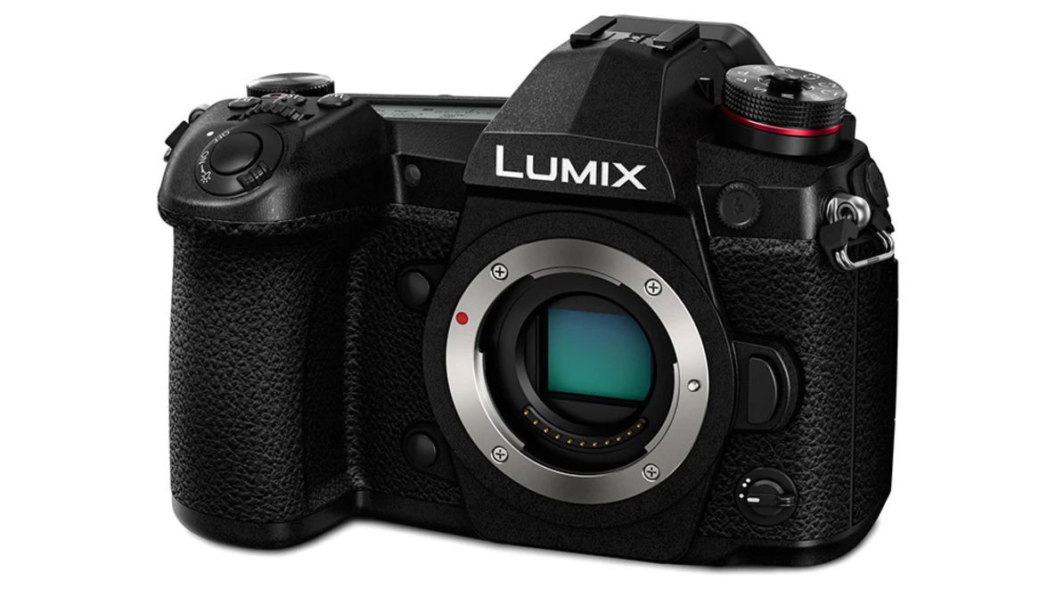 Watch Panasonic G9 Hands-On Field Test with Joe Desjardins on YouTube.