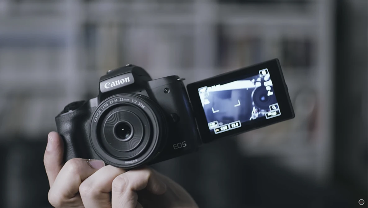 Watch Canon M50 Hands-On Review – The Best Vlogging Cam? on YouTube.