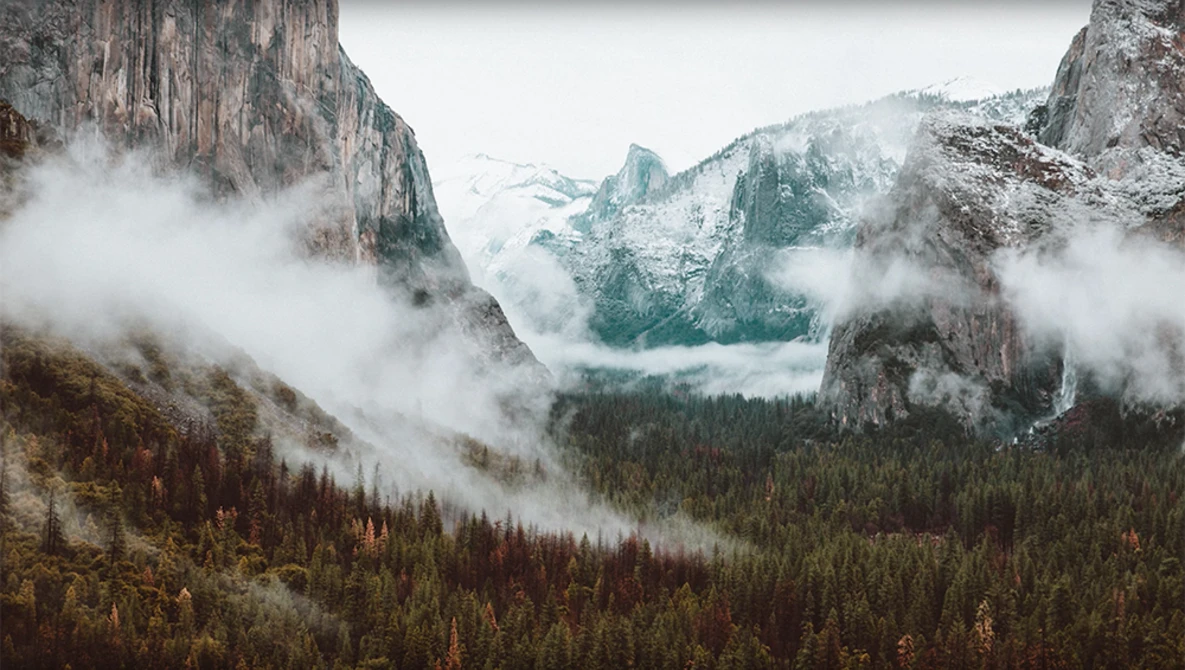 Watch How to Make Money as a Travel Photographer on YouTube.