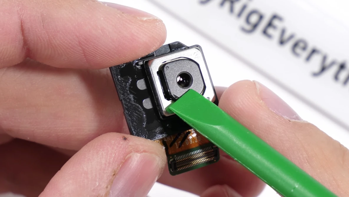 Watch Galaxy S9 Teardown - Variable Aperture Camera lens Revealed! on YouTube.