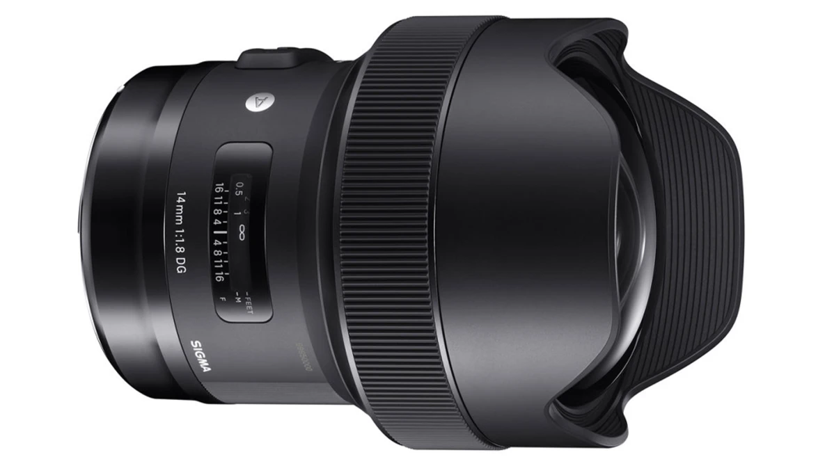 Crazy Wide, Crazy Fast: Fstoppers Reviews the Sigma 14mm f/1.8 DG