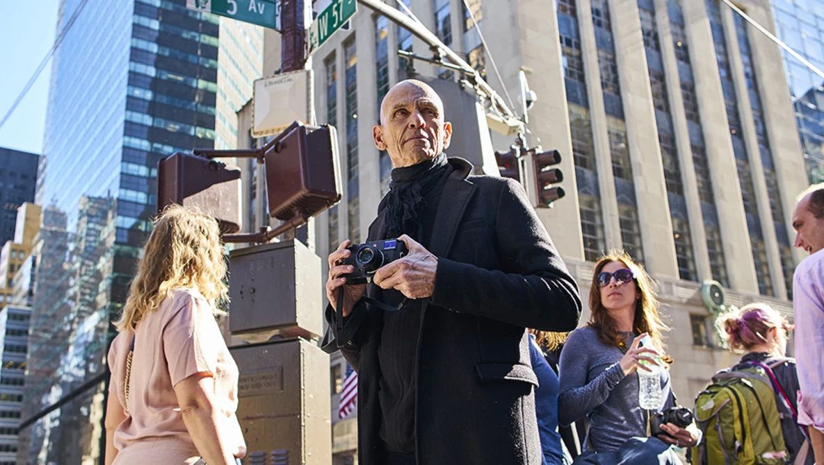 Watch MASTERS OF PHOTOGRAPHY: JOEL MEYEROWITZ MASTERCLASS - TRAILER [HD] on YouTube.