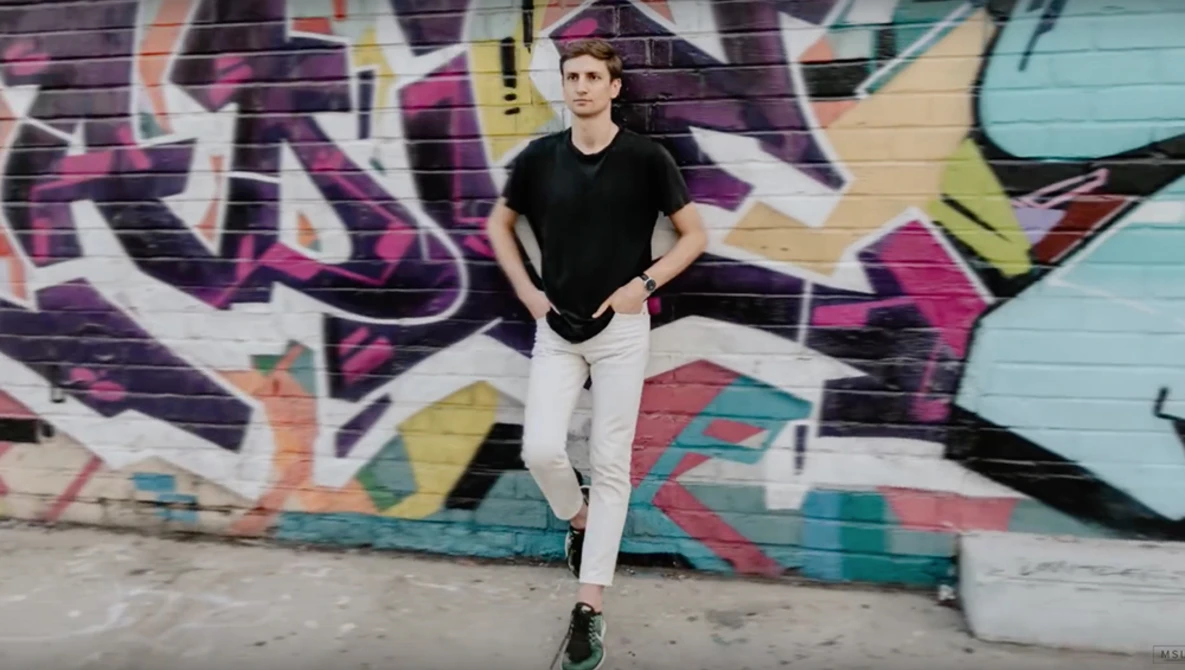 Watch NEW Orbiting Hyperlapse Trick for Instagram / Vlogs on YouTube.