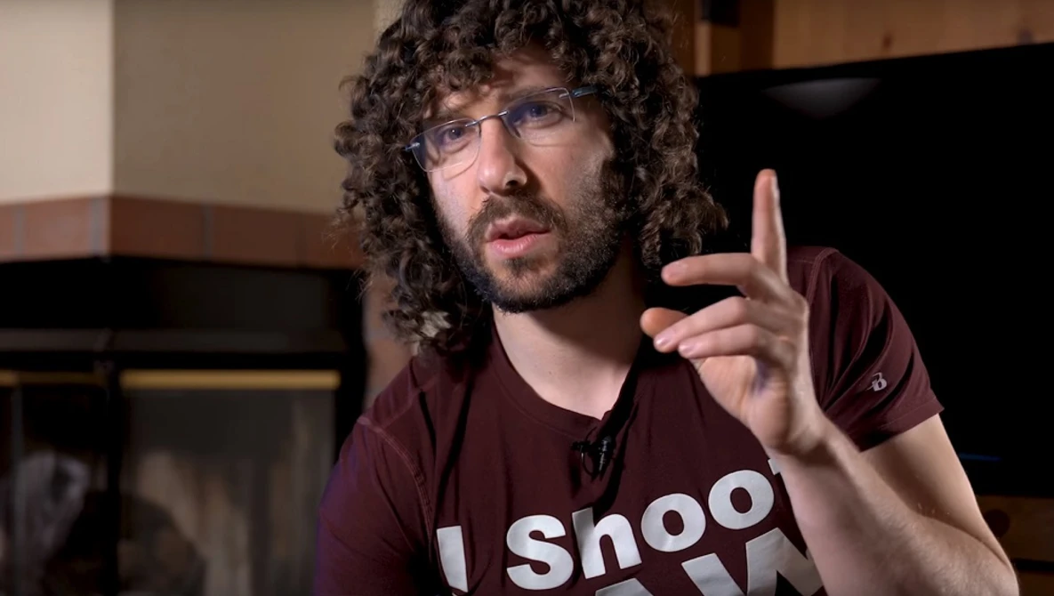 Watch Super Cheap MACRO Lens, AI Will REPLACE Photographers? Photo News Fix on YouTube.