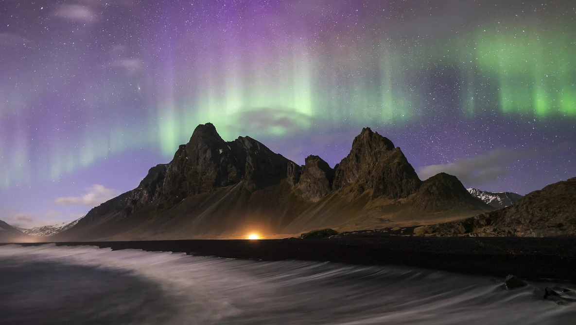 Watch HOW TO Photograph the Northern Lights / Auroras 2025 on YouTube.
