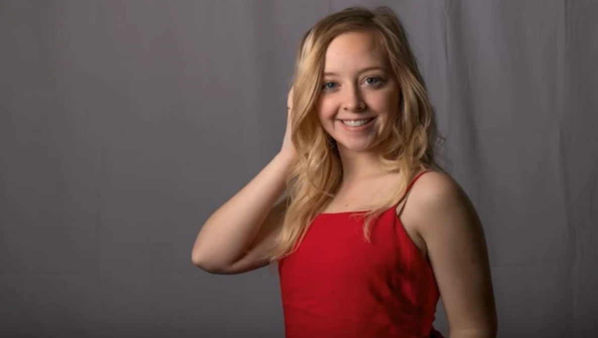 Watch How to Clean Wrinkly Backdrops in Photoshop on YouTube.