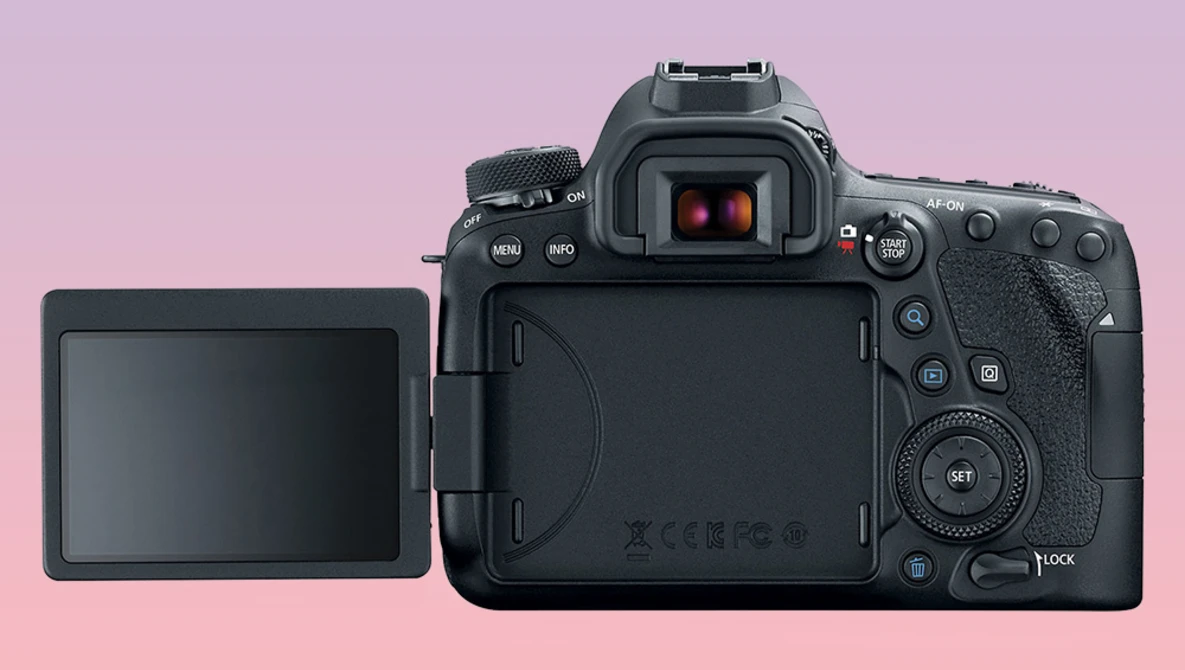 Watch I made a mistake: Canon 6D mk II is the BEST vlogging camera. Seriously. on YouTube.