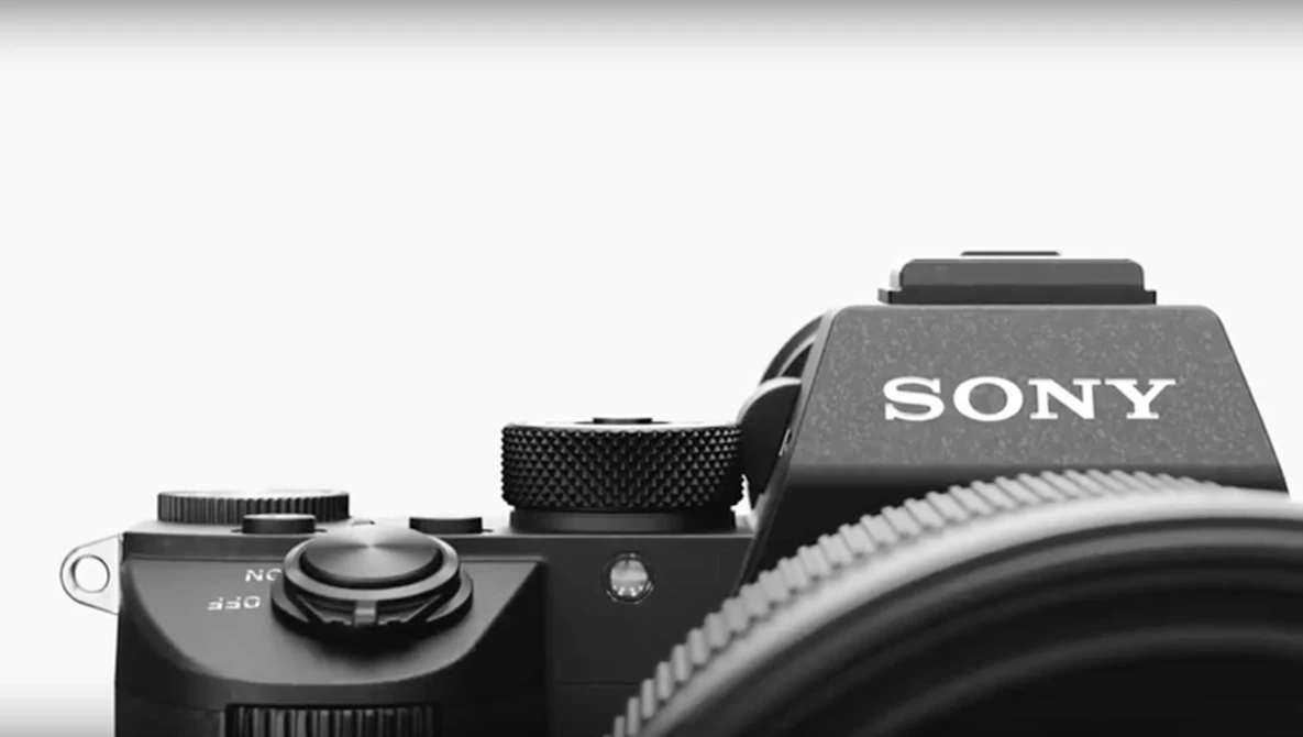 Watch Mirrorless War on YouTube.