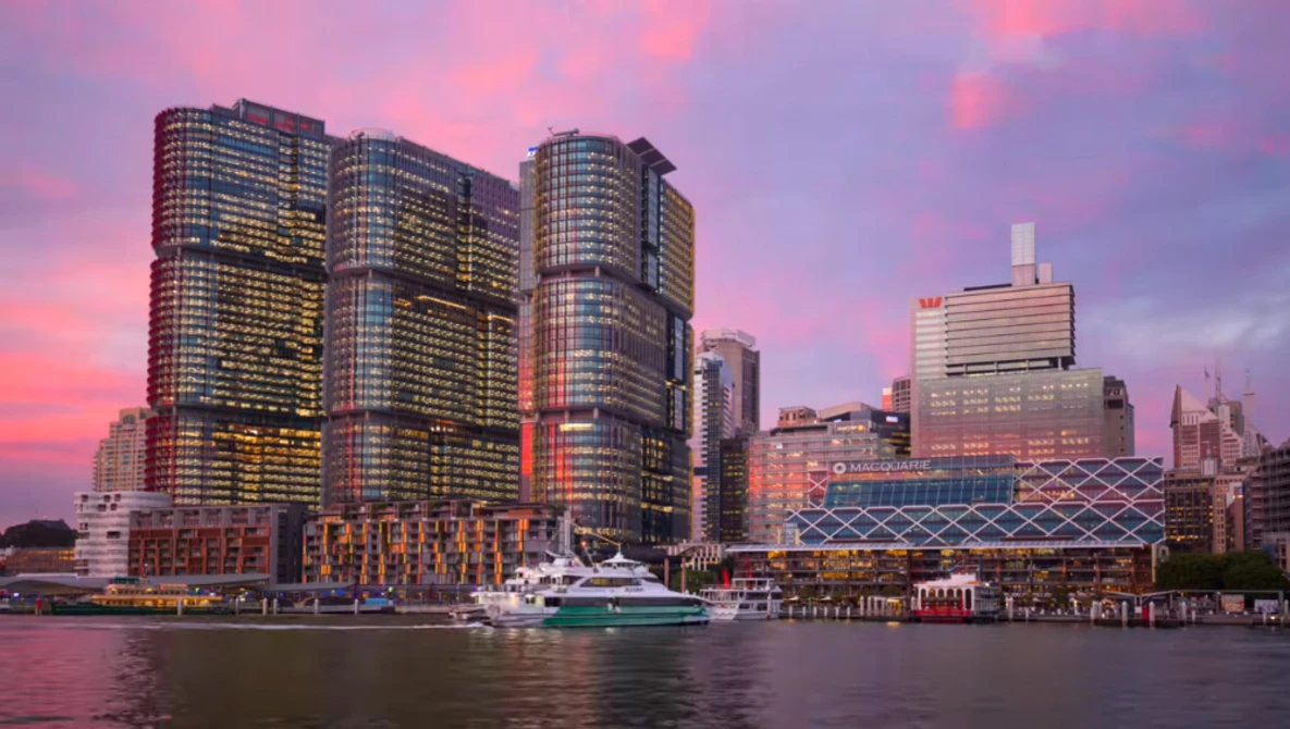 Watch Complete Holy Grail timelapse tutorial with LRTimelapse on YouTube.