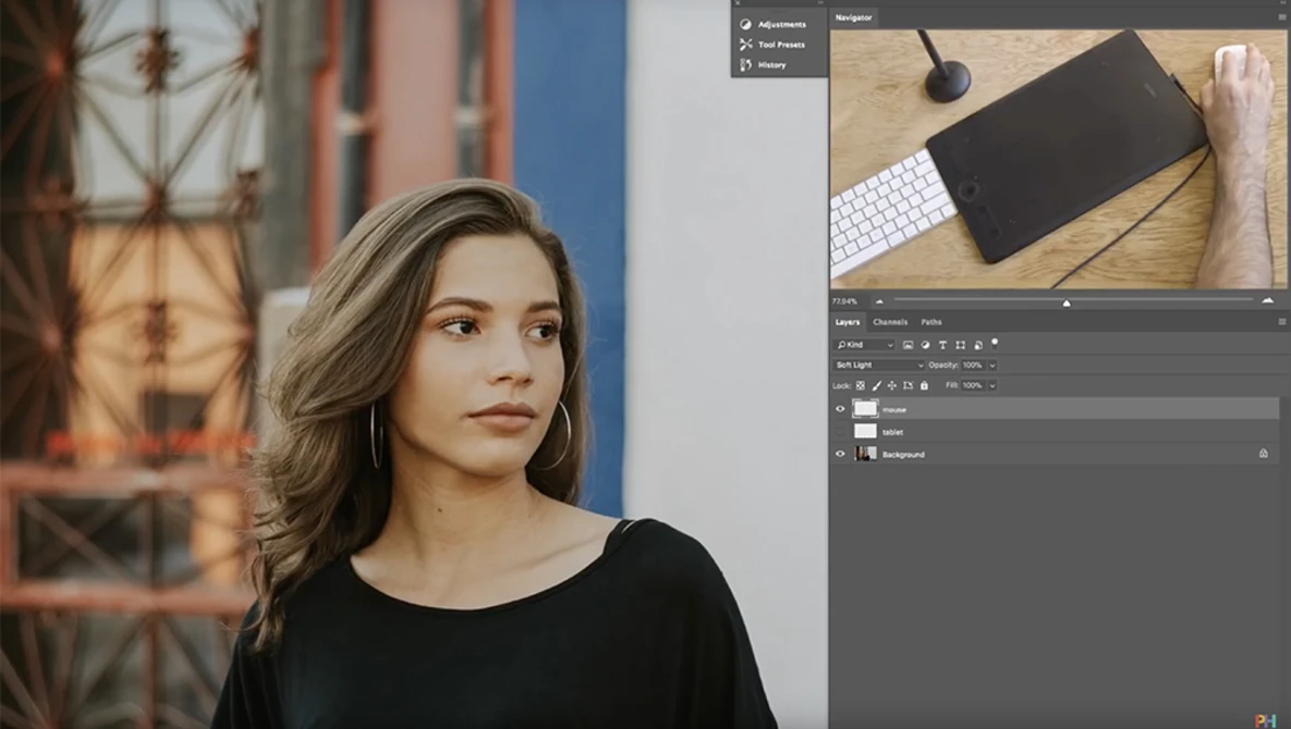 Watch How to Set Up and Use a Wacom Tablet on YouTube.