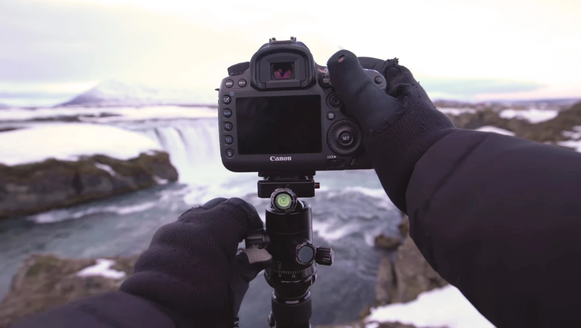 Watch GODAFOSS and TRIPODS | Landscape Photography in Iceland | 4K on YouTube.