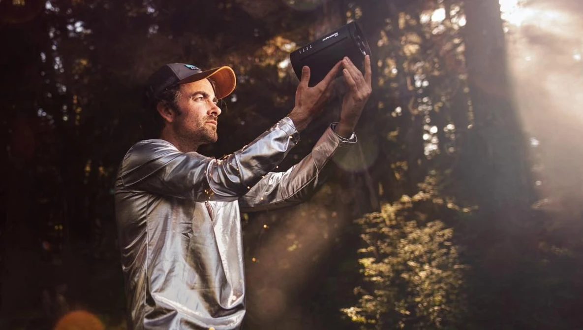 Watch Profoto B10 REVIEW on YouTube.