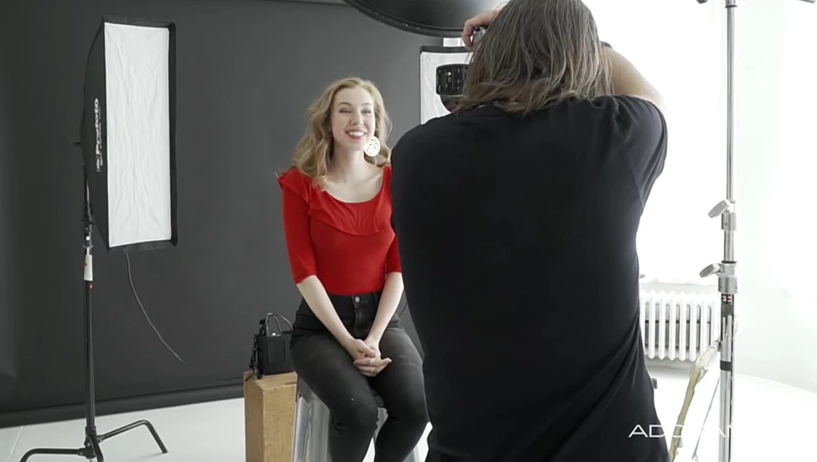 Watch Portrait Shooting Distance - Why It Matters: OnSet ep.184 on YouTube.
