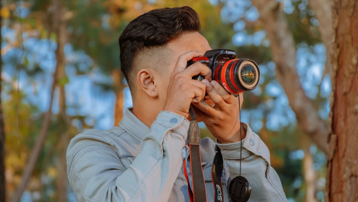 Watch Professional Photography: 9 things I wish I'd known... on YouTube.