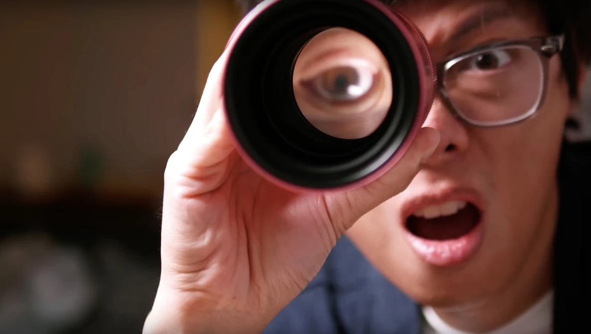 Watch Pink 40mm f/0.85 Lens BOKEH Machine! on YouTube.
