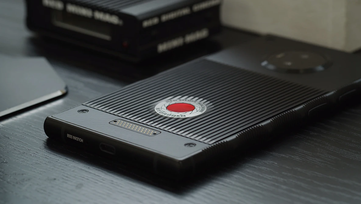 Watch RED Hydrogen One Review: I Wanted this to be Great! on YouTube.
