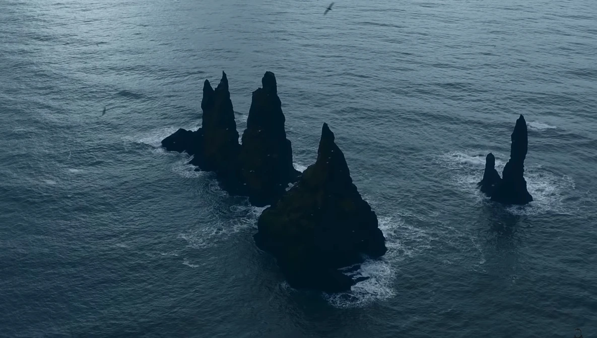 Watch Minimalist Landscape Photography on YouTube.