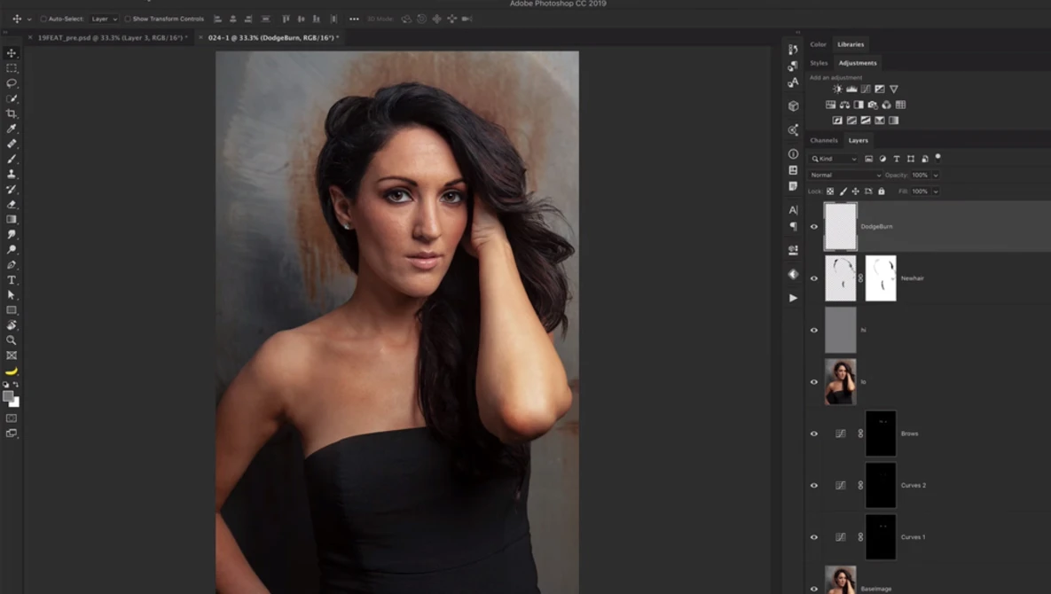 Watch 5 MINUTE GUIDE: How to retouch photos in Photoshop CC on YouTube.