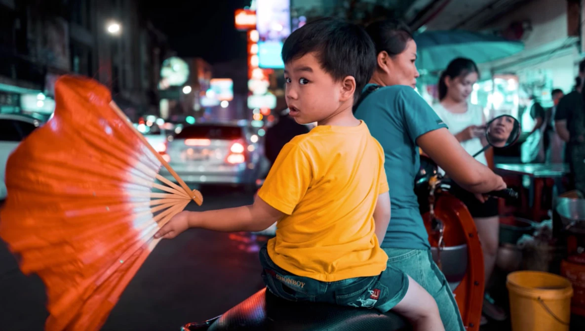 Watch Settings for low light STREET PHOTOGRAPHY | Film & Digital on YouTube.