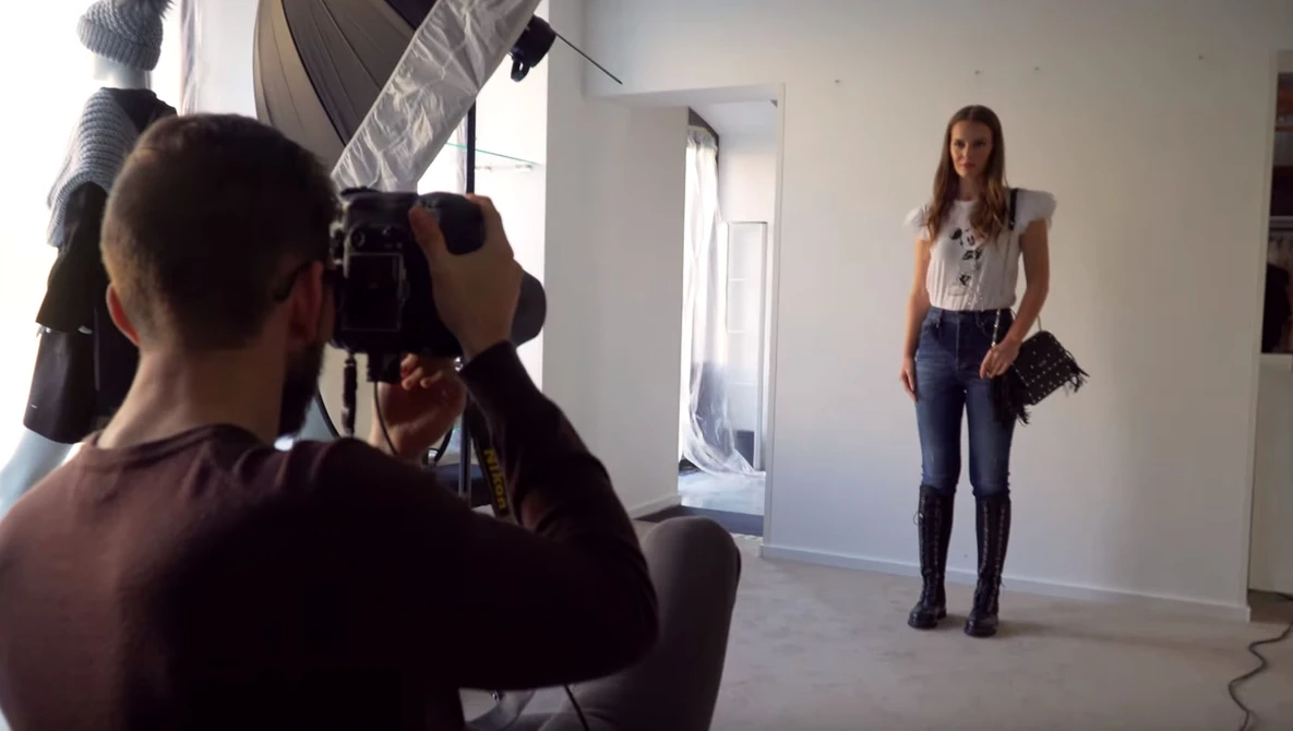 Watch How To Improvise On Photography Jobs / Photoshoots on YouTube.