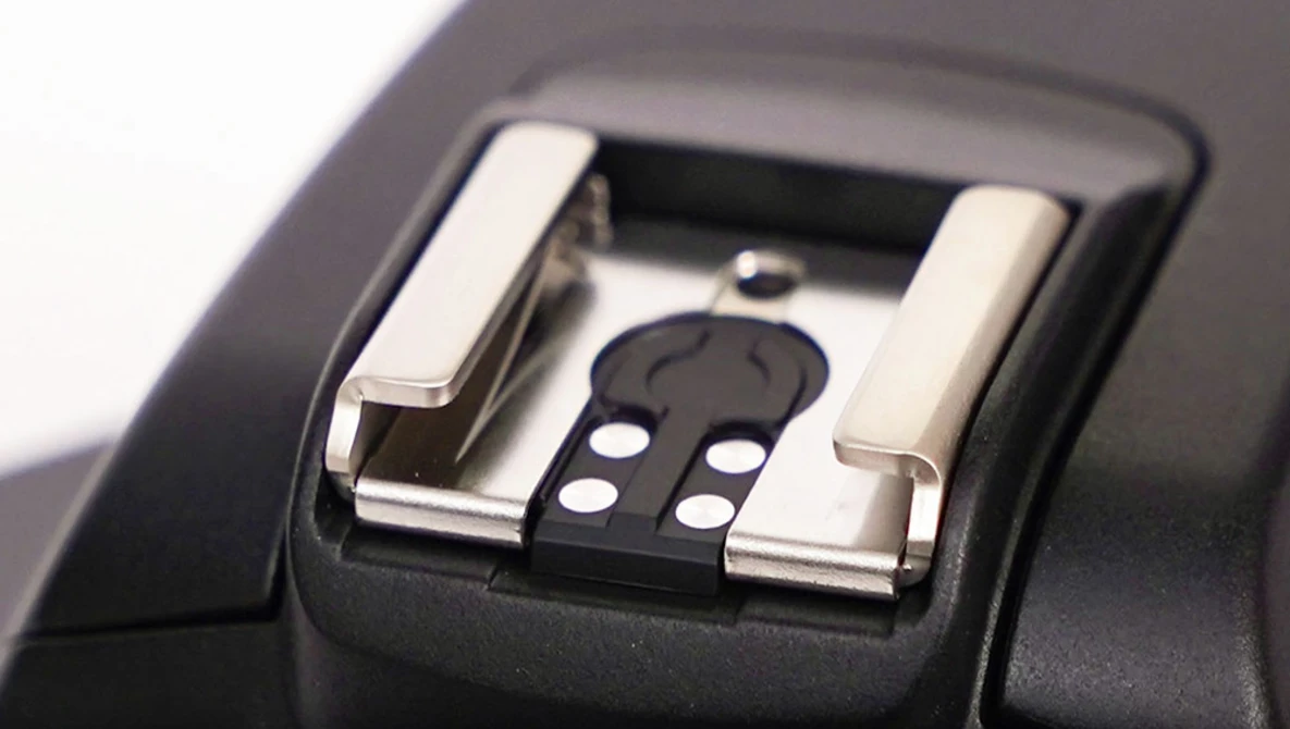 Watch Canon SL3 (200Dii, Kiss X10)- BUYER BEWARE! Watch This Before Purchasing - Hot Shoe Downgraded! on YouTube.