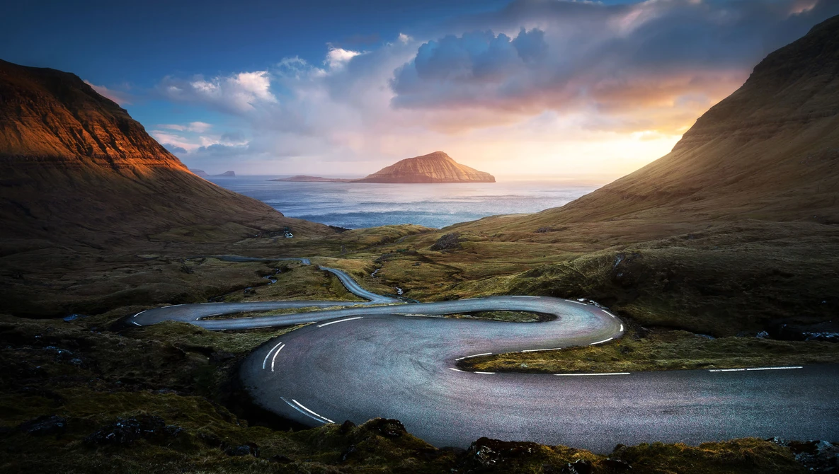 Watch 6 CRUCIAL TIPS to MASTER your 16-35mm WIDE-ANGLE lens on YouTube.