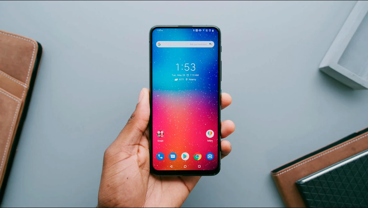 Watch Asus ZenFone 6: Swivel Camera Magic! on YouTube.