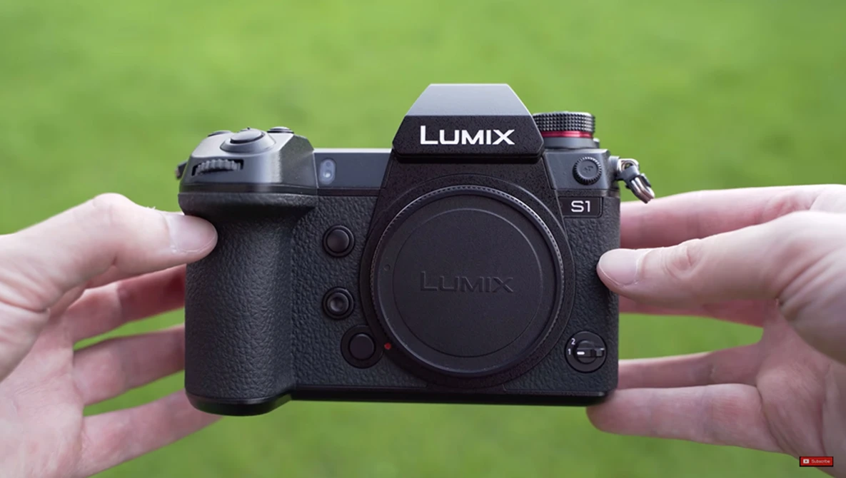 Watch Panasonic S1 Review - Full Frame Hybrid Beast [ Lumix S1 ] on YouTube.