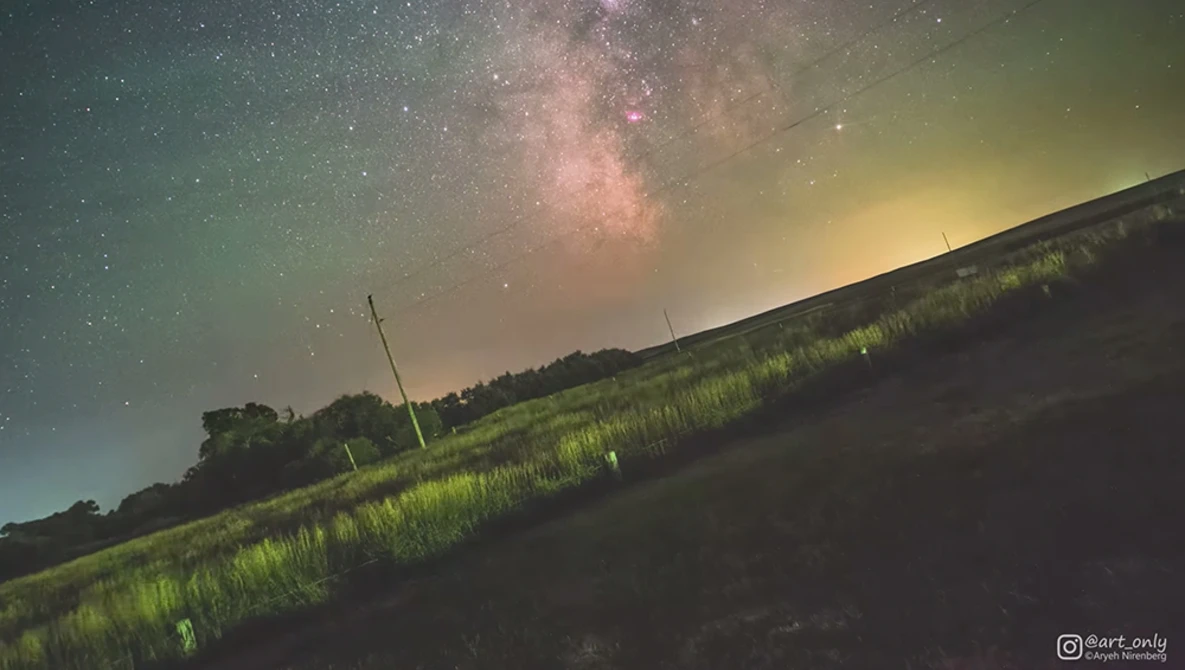 Watch Earth's Rotation Visualized in a Timelapse of the Milky Way Galaxy - 4K on YouTube.