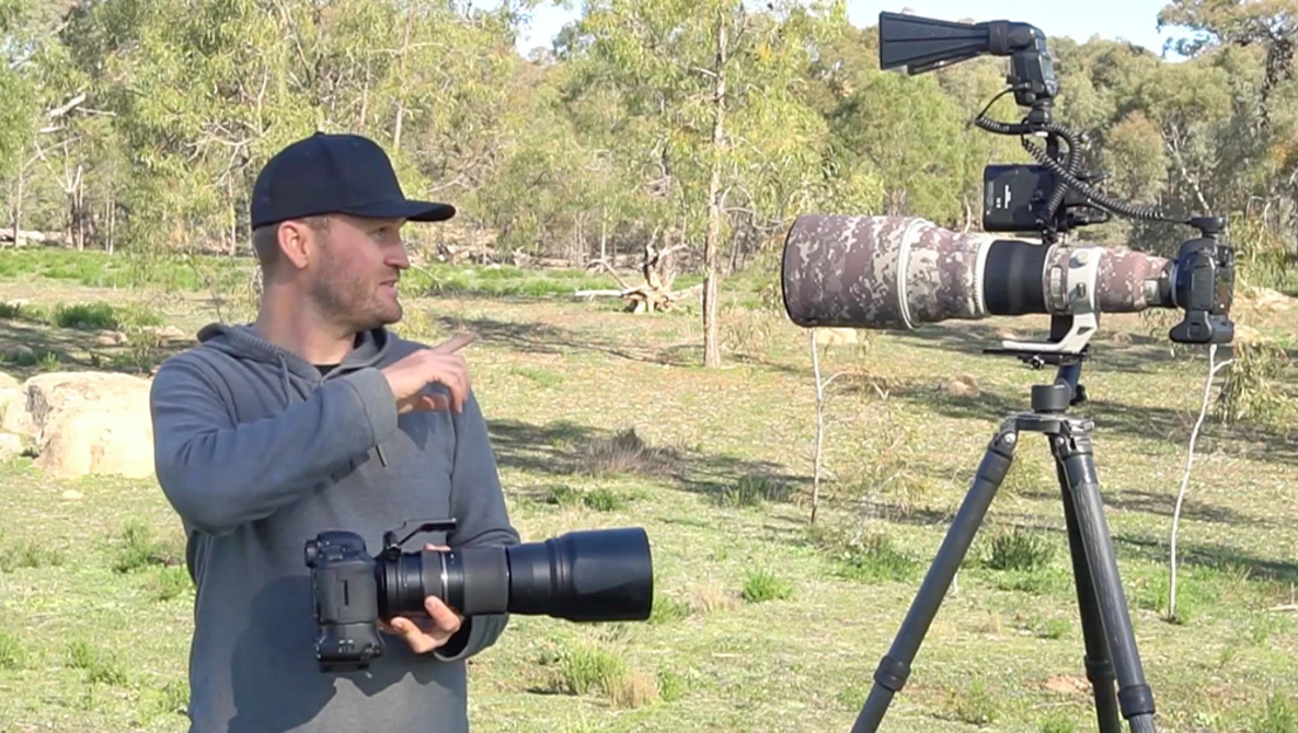 Watch Bird Photography Equipment Comparison $20000 vs. $2000! Do You Really Need Expensive Gear? on YouTube.